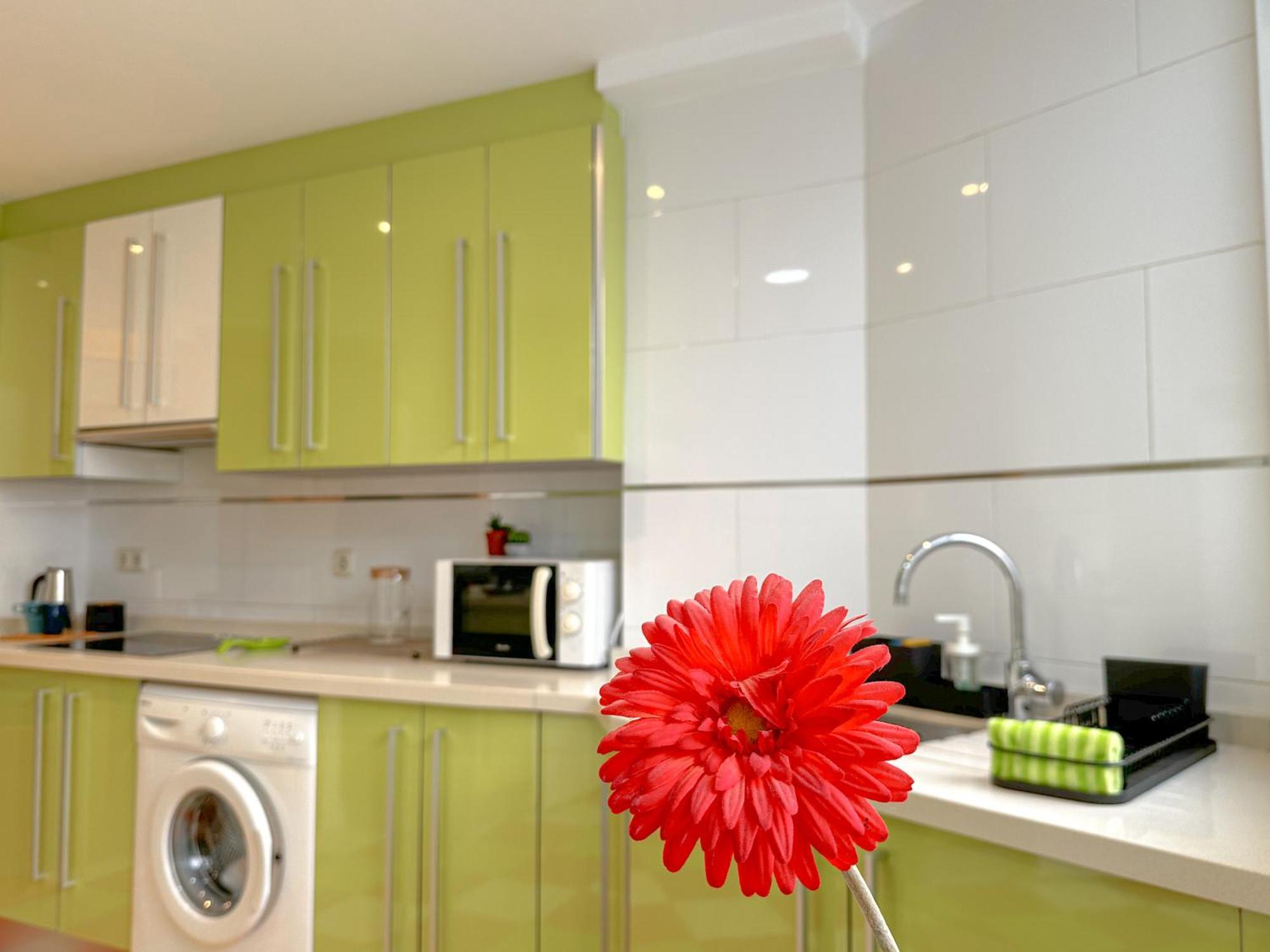 Apartamento Mirador Del Mediterraneo Malaga Bagian luar foto