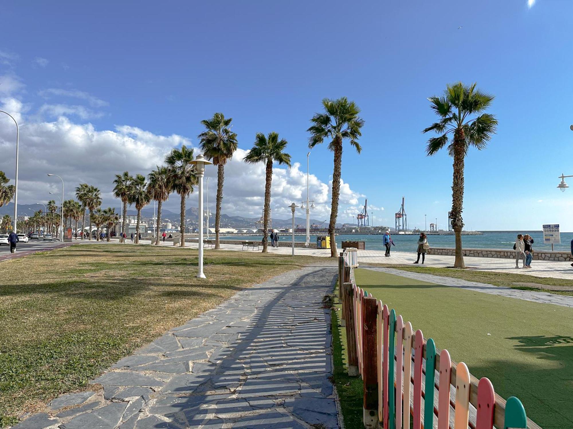 Apartamento Mirador Del Mediterraneo Malaga Bagian luar foto